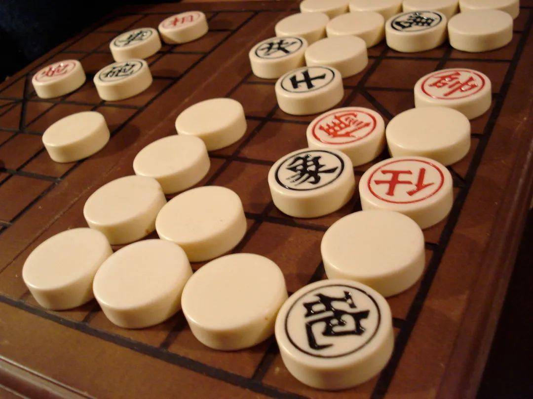 玩什么棋牌(可以玩的棋牌平台)